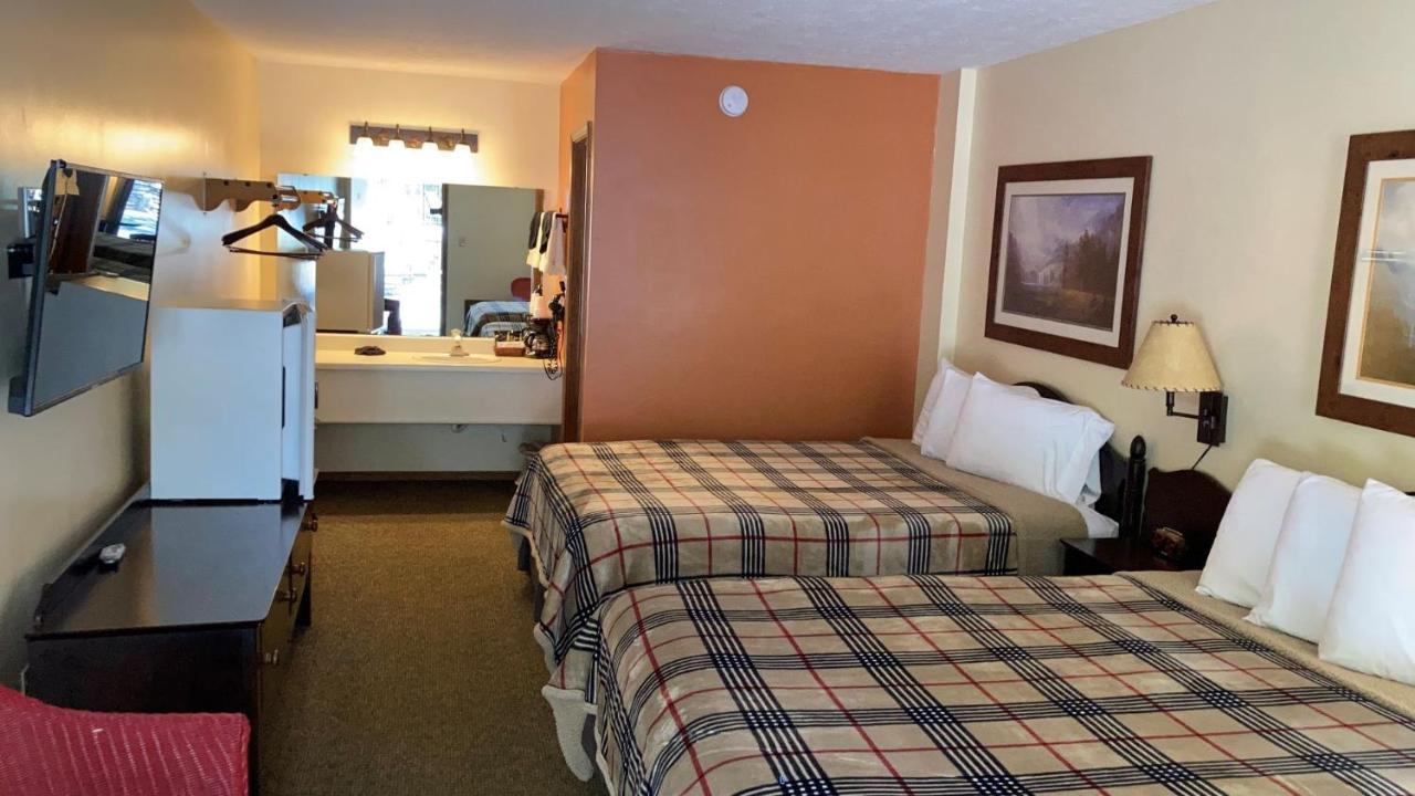 Country Mountain Inn 유레카 스프링스 외부 사진