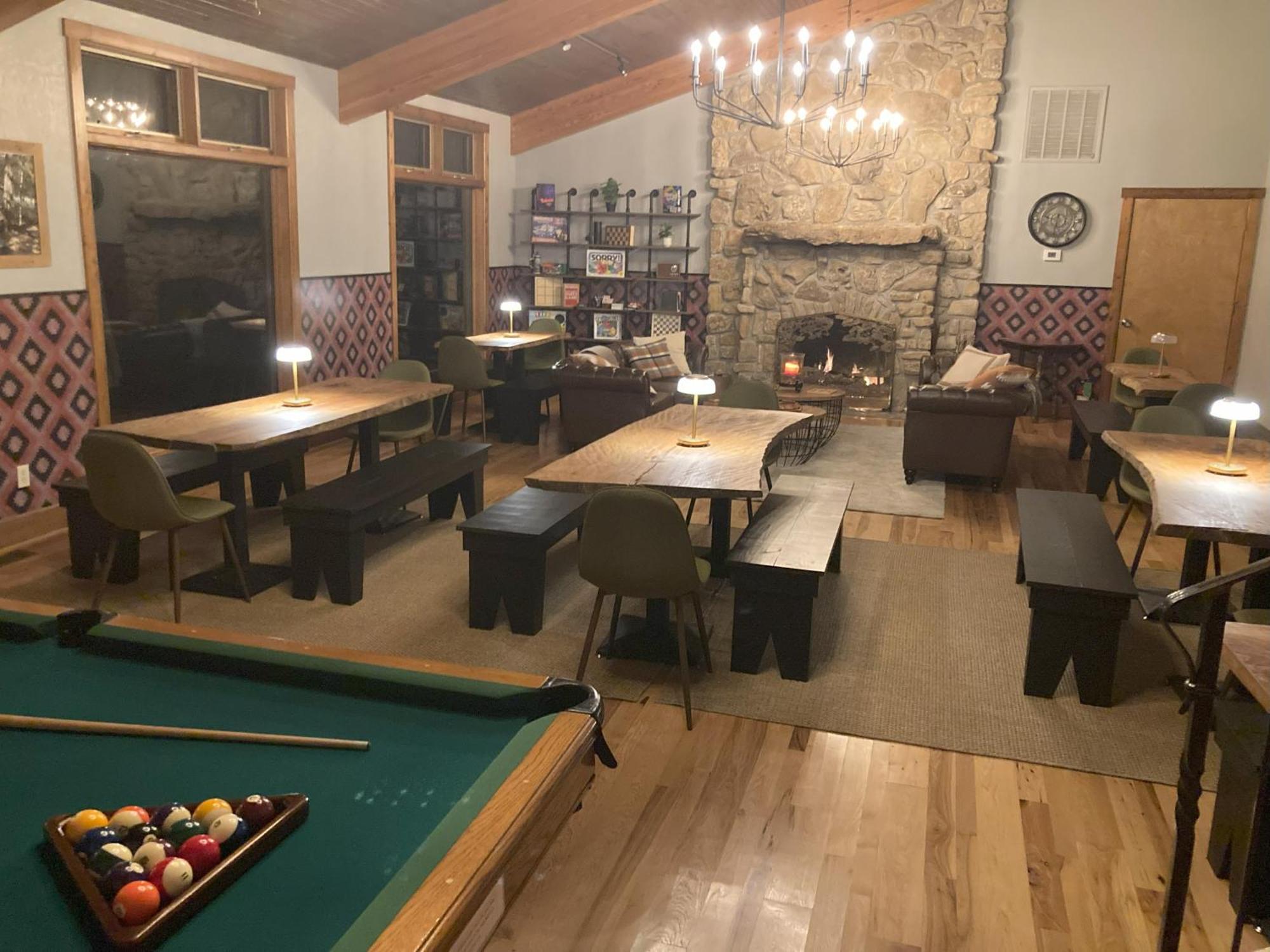 Country Mountain Inn 유레카 스프링스 외부 사진