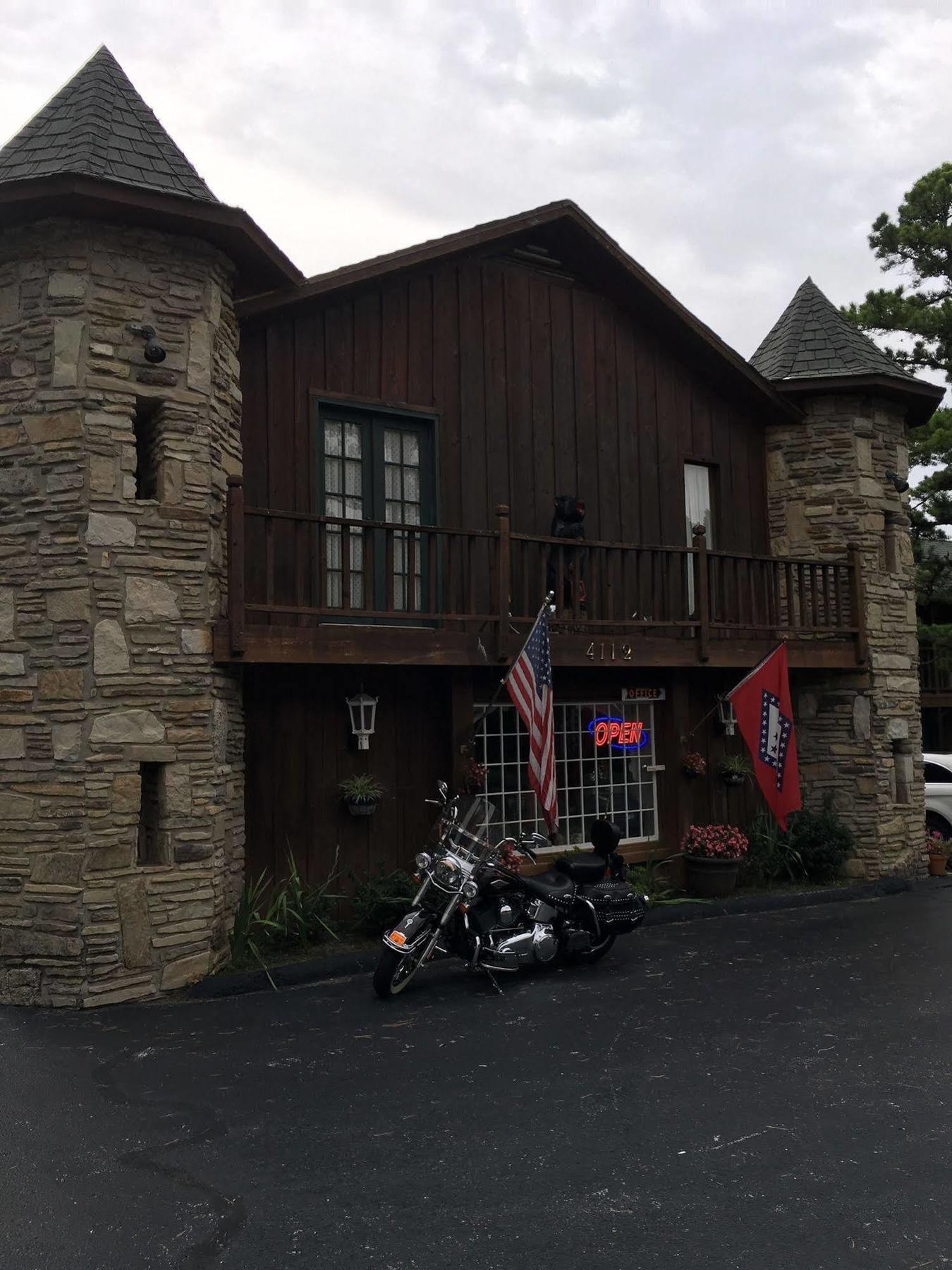 Country Mountain Inn 유레카 스프링스 외부 사진